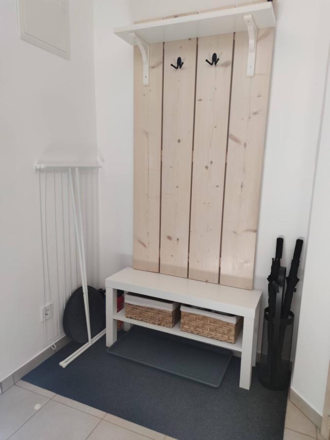 Kosbor Vendeghaz Apartmán