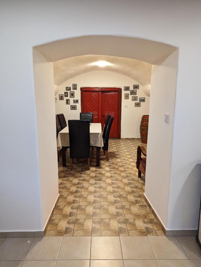 Appartement Kosbor Monoszlo