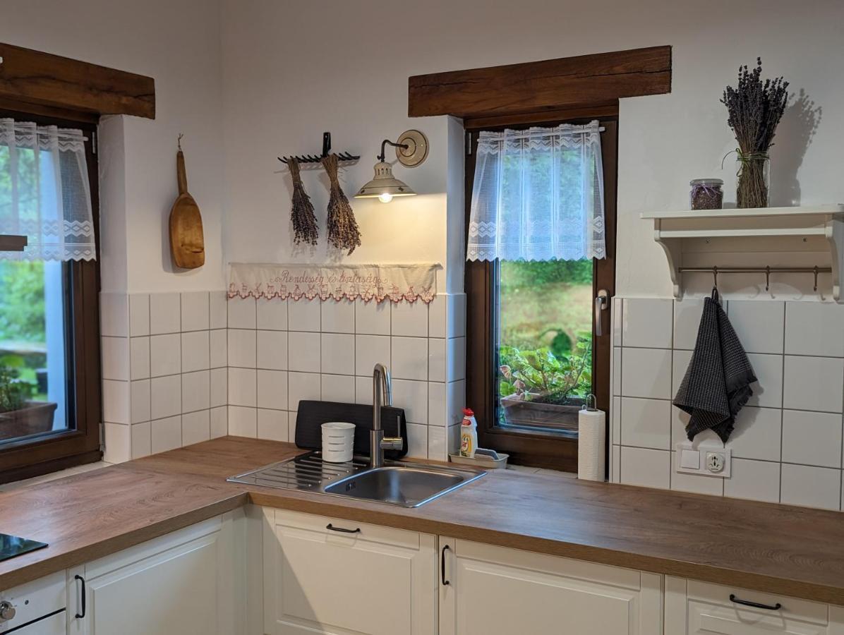Kosbor Appartement Monoszlo